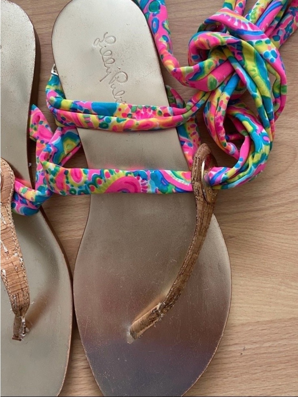 Lilly Pulitzer Sandals Colorful Tie-Strap Metallic Thong size 6/7 New - Picture 3 of 6